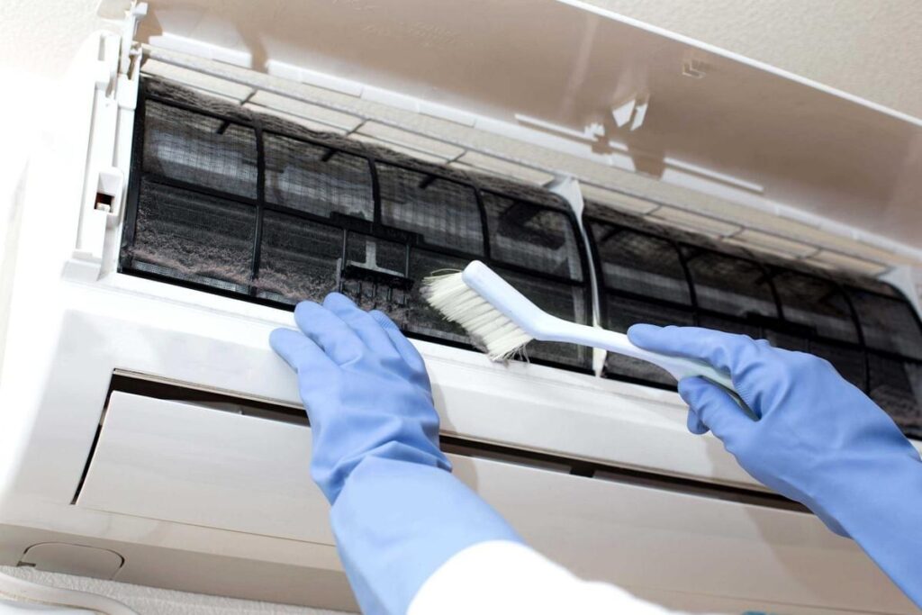 Чистка кондиционеров в Дубае компания Mymarinadubai.ru